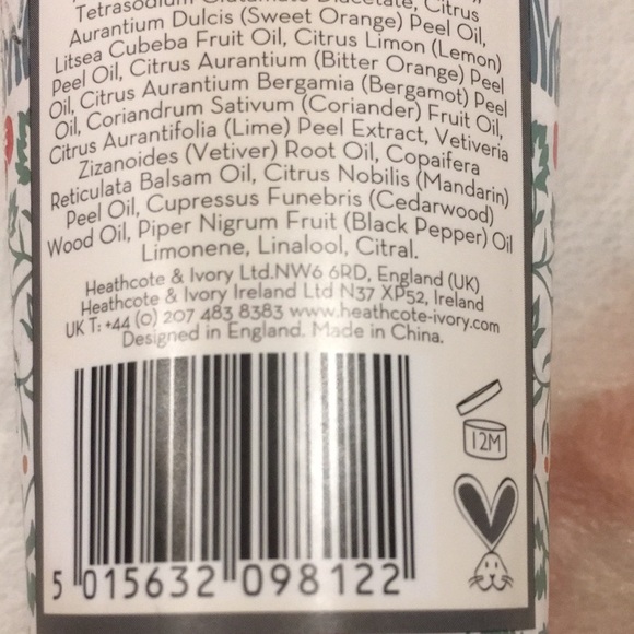 William Morris At Home Scented Bergamot Vetiver Hand Cream 3.38oz NWT - Picture 9 of 12